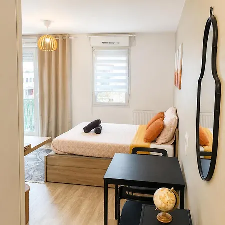 Apartment Cosy - 15 Minutes From Paris And Cdg Airport